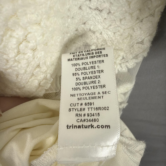 Trina Turk Dress Medium White Lace Hoku Off Shoulder Embroidered Romantic Dainty - Picture 8 of 8